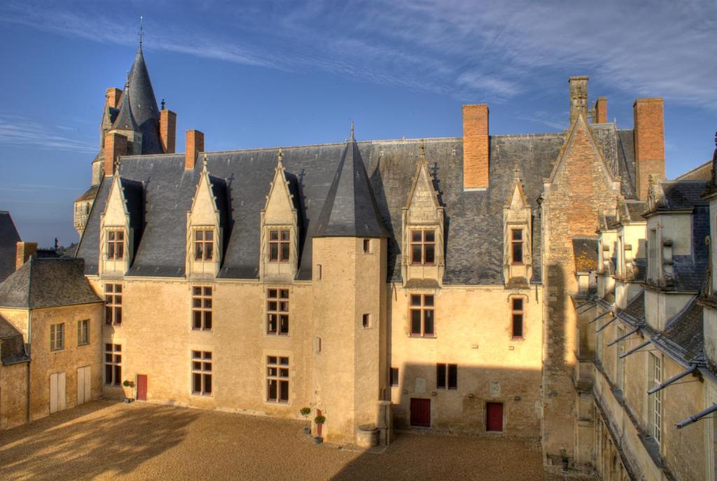 לינה וארוחת בוקר Chateau De Durtal מראה חיצוני תמונה